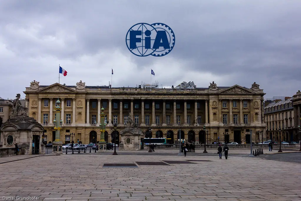 FIA Libera Combustível "Rebelde" nos Testes de 2026: Equipes Ganham Vantagem?