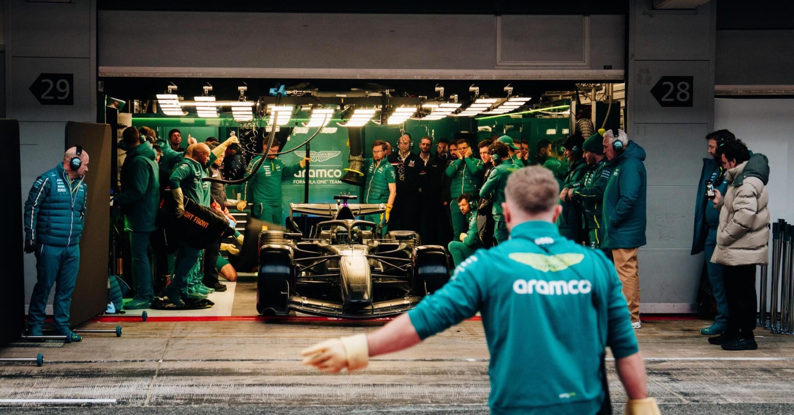 Stroll Explode no Rádio e Expõe a Crise Brutal da Aston Martin em 2026